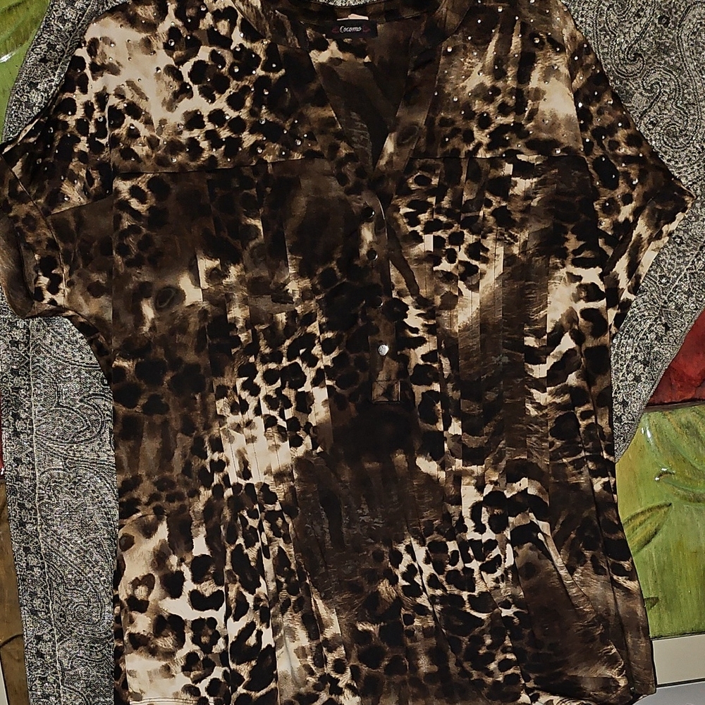 Excellent Vintage Cocomo Leopard Print Blouse With Rhinestones And Cute Pleats